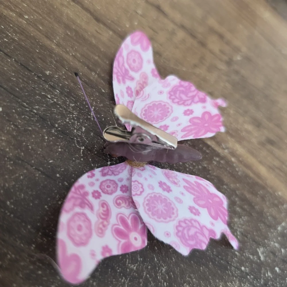 The Unbranded Brand these pink